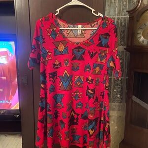 LuLaRoe Red and Blue Geometric Top Long Tunic